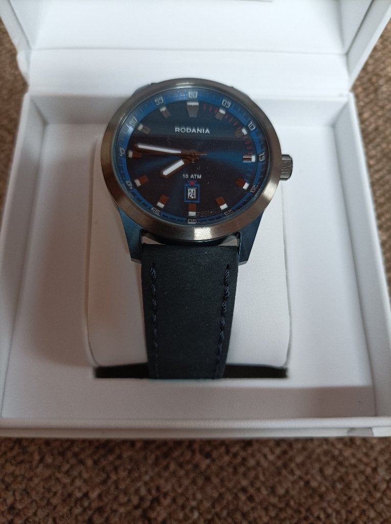 Montre Rodania toute neuve !, Enlèvement ou Envoi, Neuf, Montre-bracelet