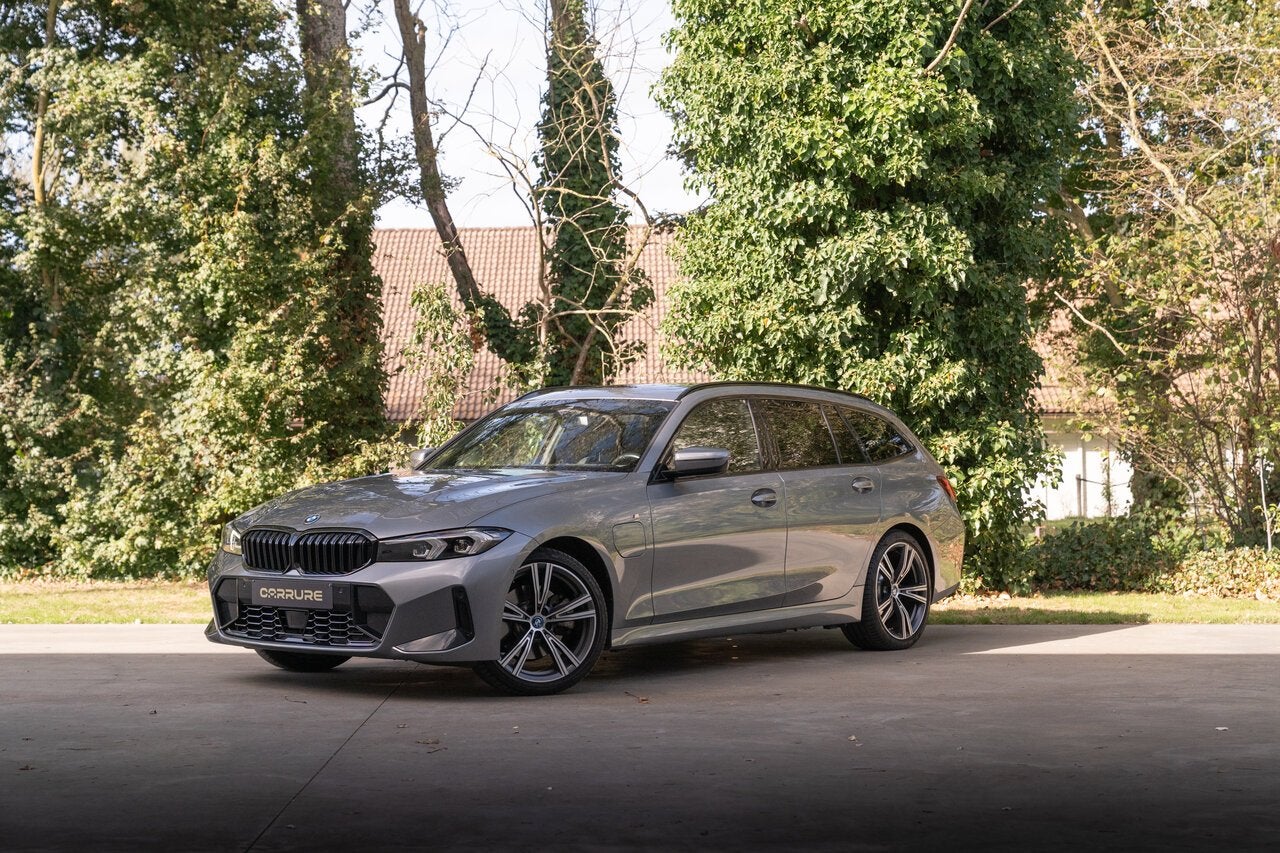 BMW 330 Touring 330e|36MGARANTIE|PANO|ACC|TREKHAAK|MPACK|CA, Auto's, 1998 cc, 0 min, USB, 216 kW