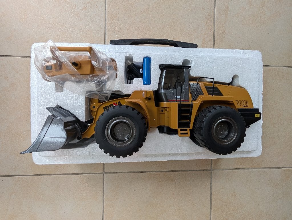 Huina RC bulldozer, Auto offroad, Schaal 1:14, Zo goed als nieuw, RTR (Ready to Run)