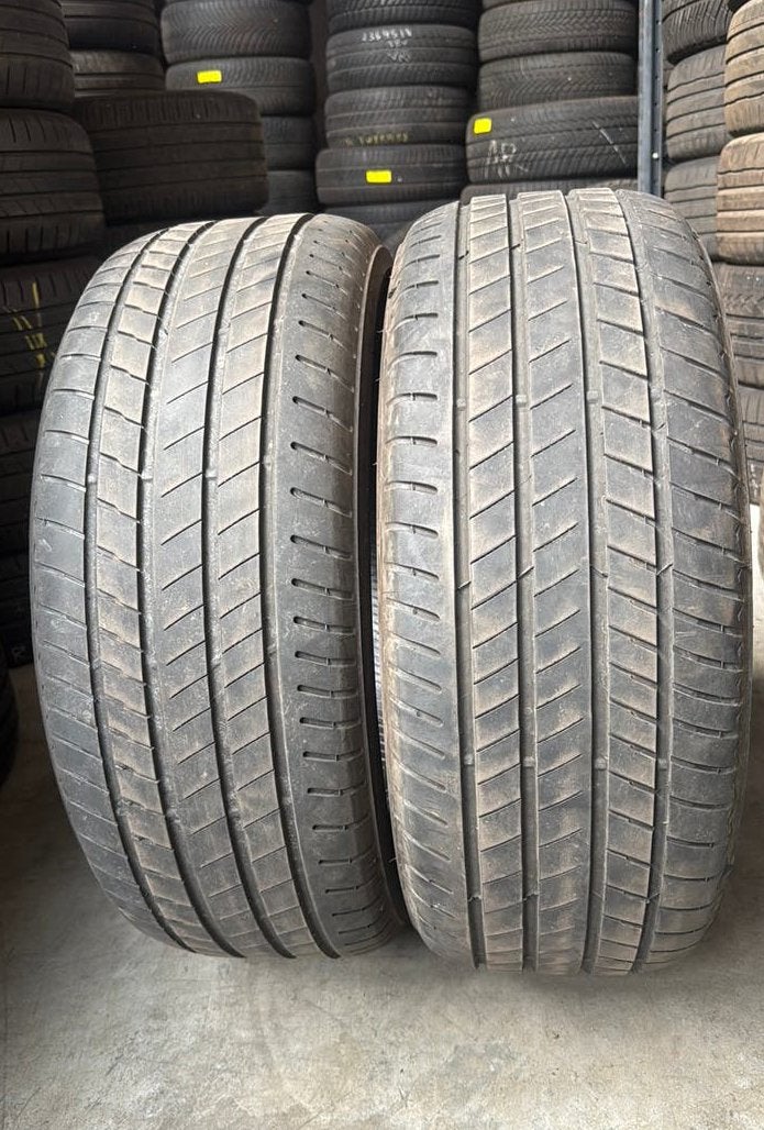 Pneus d'été 2455019 245/50/19 245/50R19 marque Bridgestone, Enlèvement