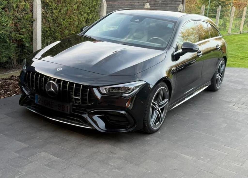 Mercedes CLA AMG A45 4 MATIC, Autos, Cuir, CLA, Noir, Automatique