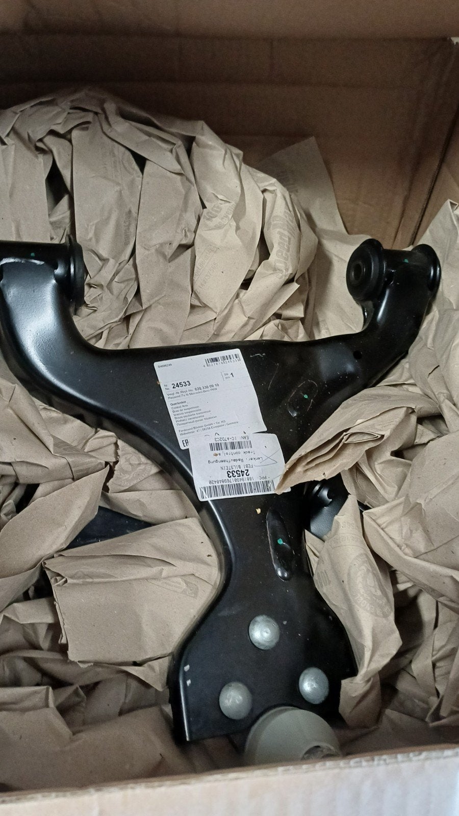 Wishbones L et R Vito W639 neufs, Enlèvement ou Envoi, Neuf, Mercedes-Benz