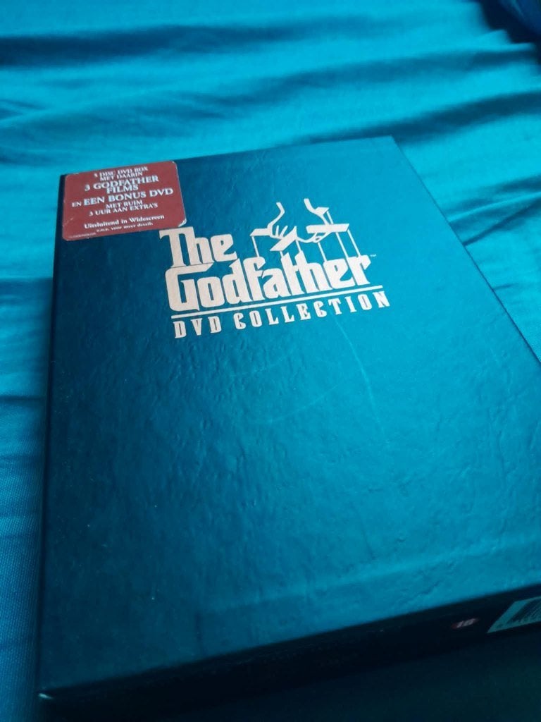 The Godfather Collection, Ophalen, Zo goed als nieuw, Actie