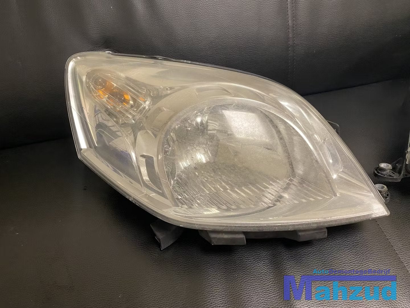 PEUGEOT BIPPER koplamp rechts 2008+ 45560393, Taurusavenue 1
2132 LS  Hoofddorp, NL, Gebruikt, Contact.group@renault.com, Stellantis N.V.