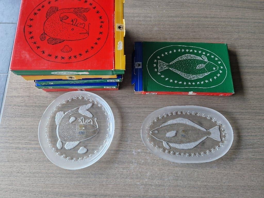 NIEUW: 7 glazen borden Collection Siebenstern, Walther Glas, Neuf, Assiettes(s), Verre, Enlèvement