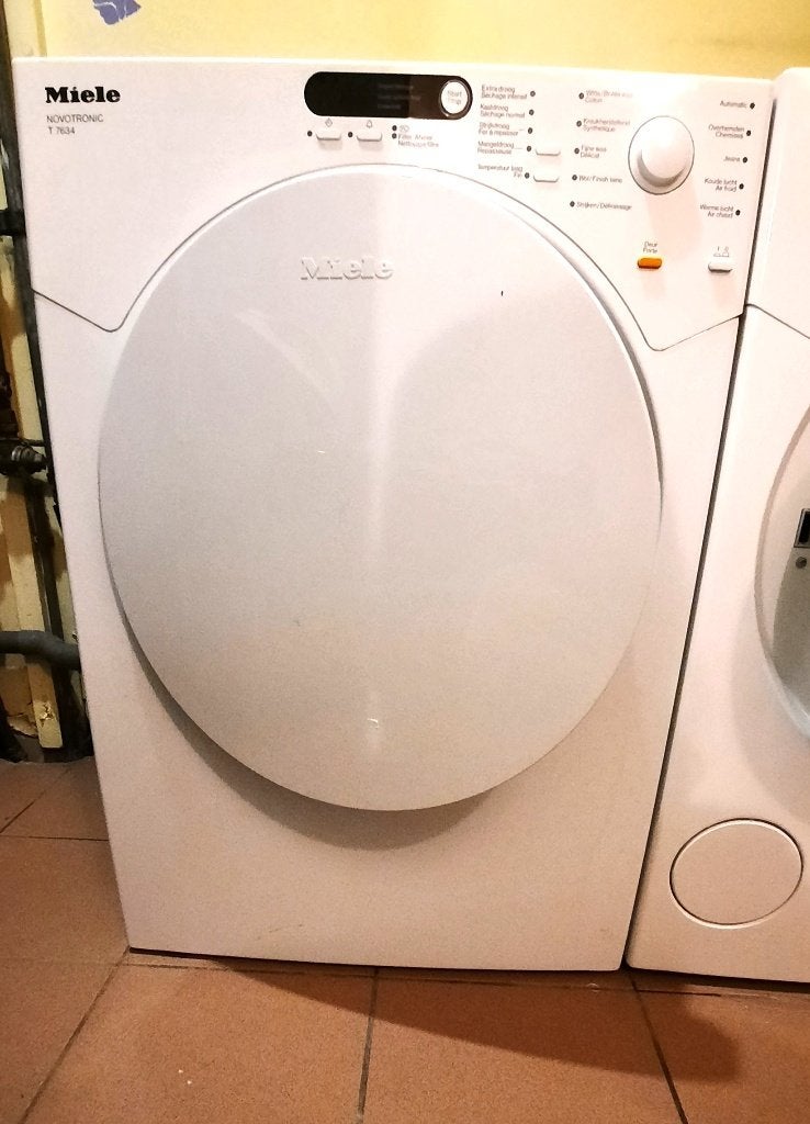 Miele Novotronic wasdroger, Elektronische apparatuur, Ophalen, Zo goed als nieuw, Luchtafvoer