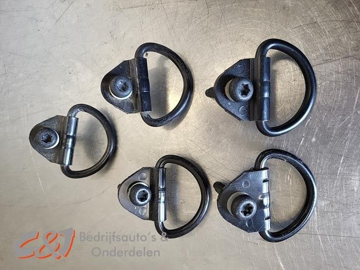 Crochet de fixation sol d'un Ford Transit Connect, -, 3 mois de garantie, -, -