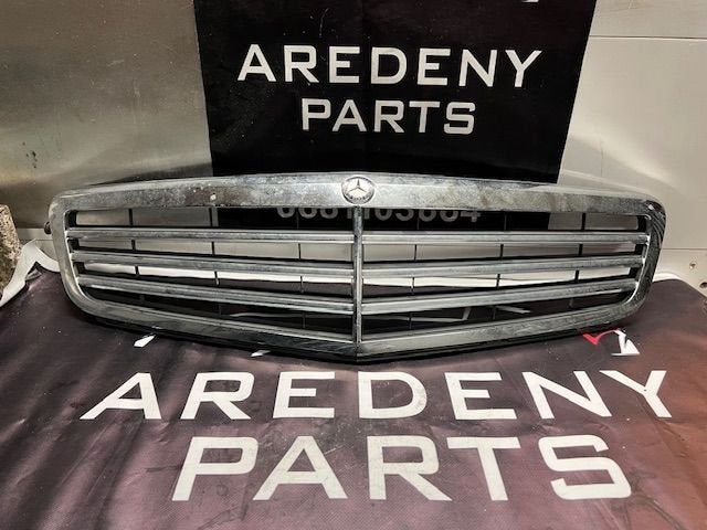 Mercedes C Klasse W204 S204 Grille Grill A2048801283, Autos : Pièces & Accessoires, Autres pièces automobiles, Mercedes-Benz, Utilisé