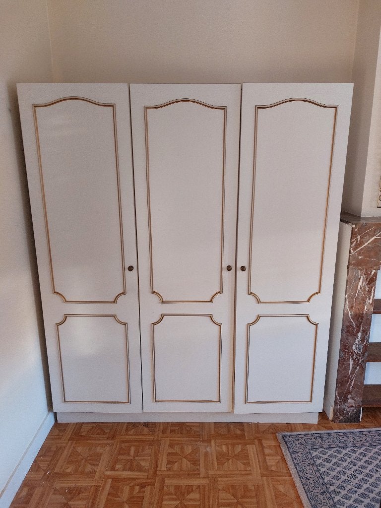 Armoire/armoire de rangement - gratuit, Avec tablette(s), 150 à 200 cm, Utilisé, Autres essences de bois