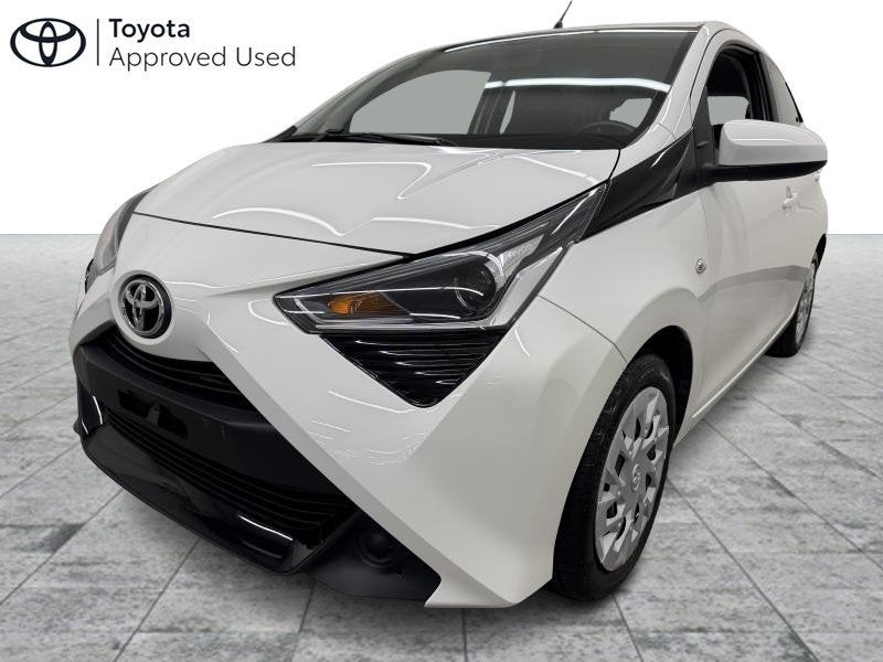 Toyota Aygo x-play + Airco, Auto's, 72 pk, Wit, 93 g/km, Handgeschakeld