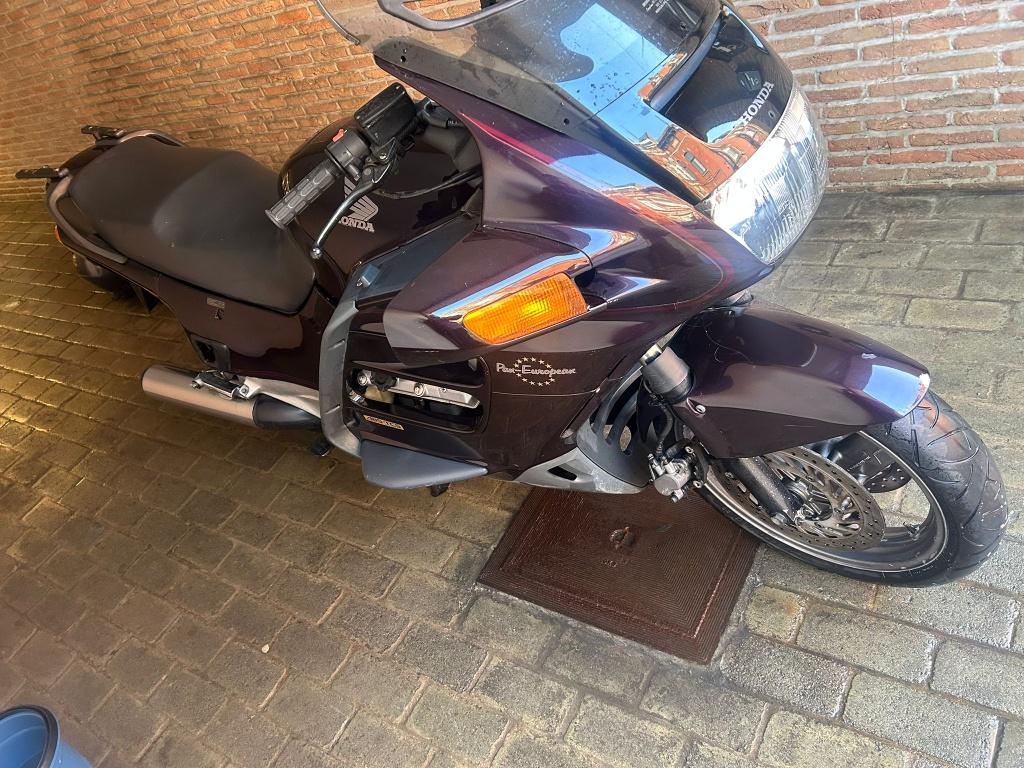 HONDA PAN EUROPEAN ST1100A (ABS) — VOOR ONDERDELEN, Motoren, Motoren | Honda, Particulier, Toermotor, meer dan 35 kW, 4 cilinders