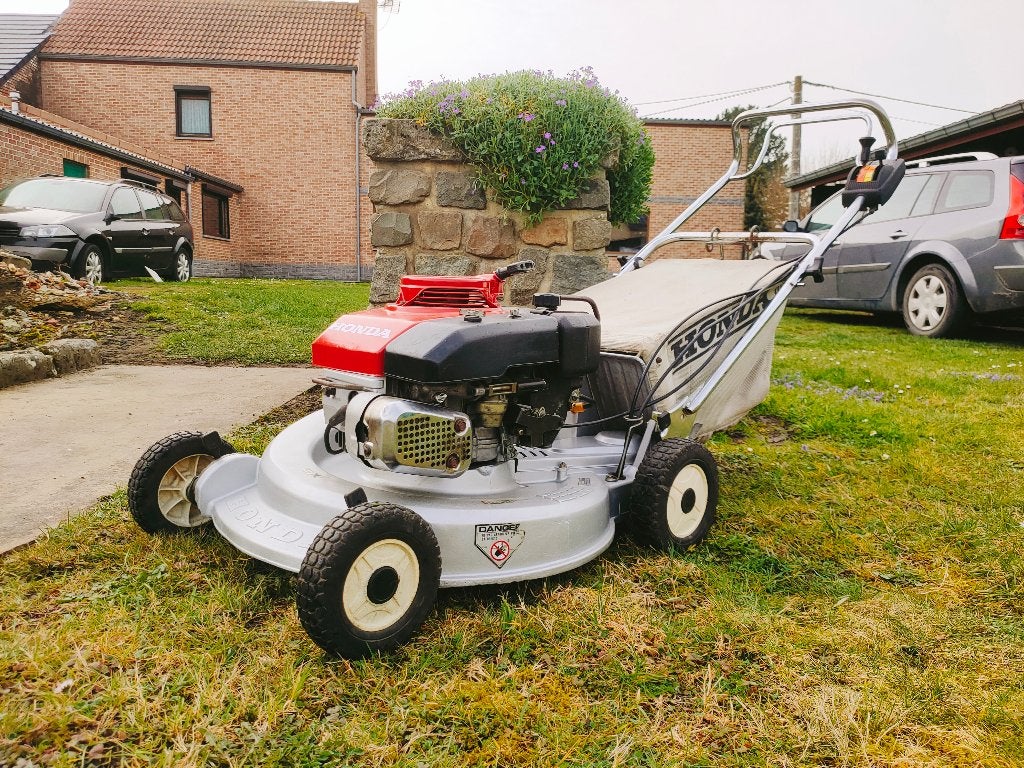 Tondeuse à gazon professionnelle " HONDA HR21-5 ", Jardin & Terrasse, Honda, Tondeuse rotative, Tondeuses à gazon à essence, Utilisé