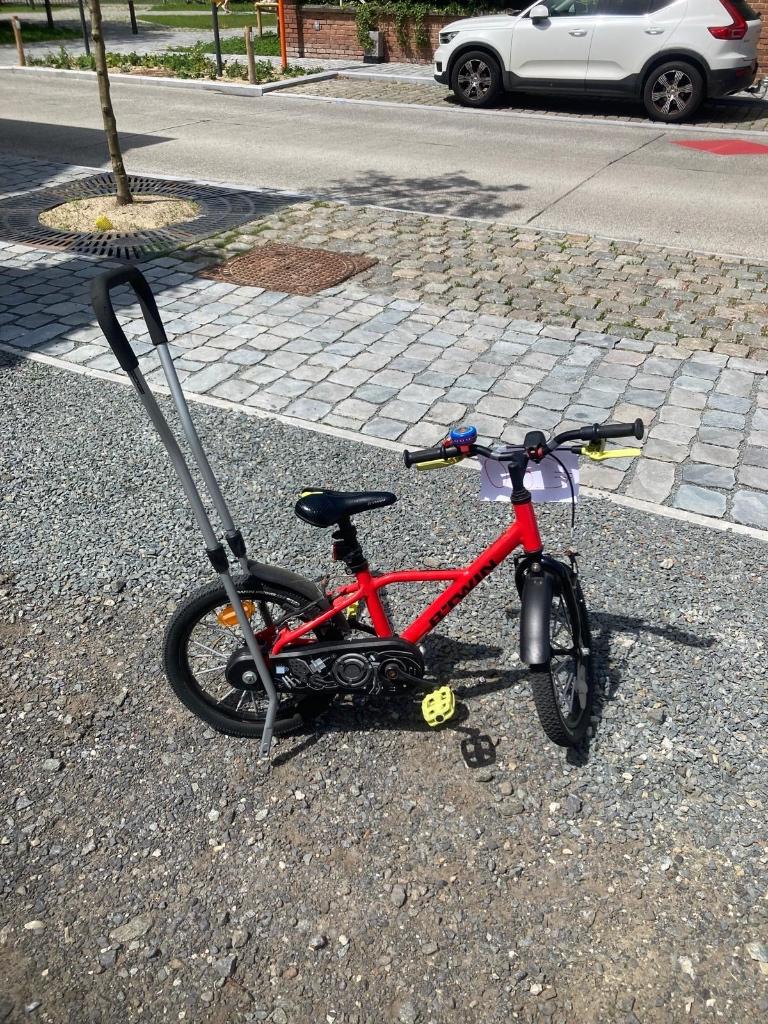 Kinderfiets 16”, Ophalen, 16 tot 20 inch, Velgrem, Zo goed als nieuw