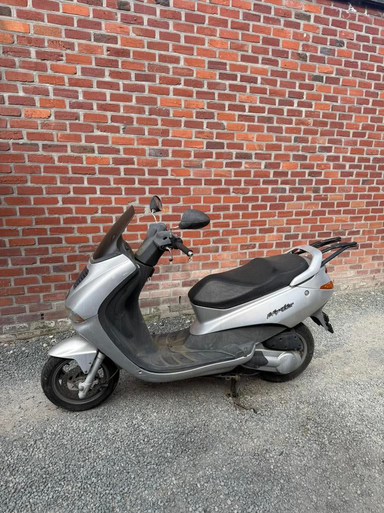 Peugeot elyseo 125, Enlèvement