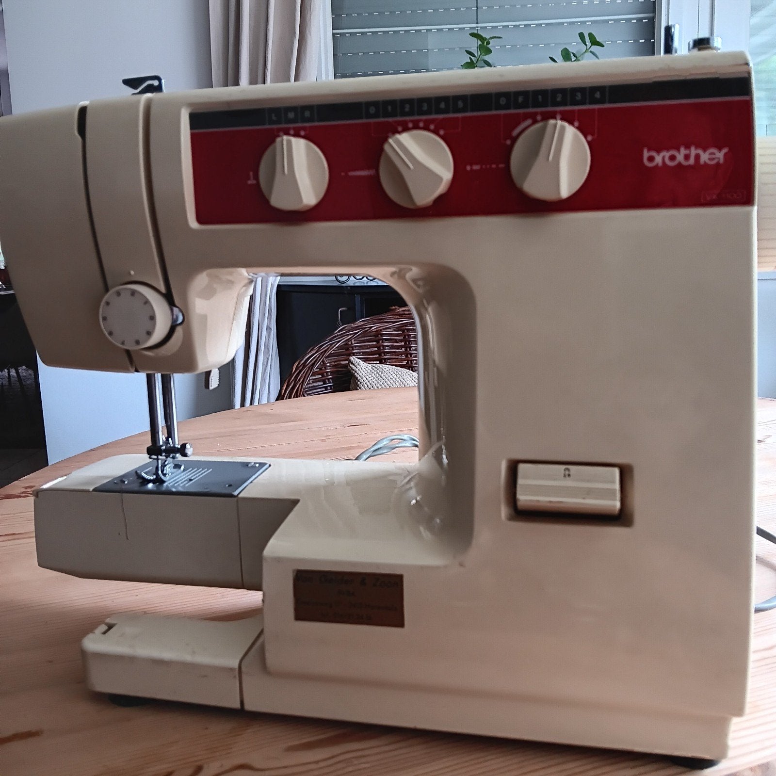 naaimachine brother van 1994, Hobby en Vrije tijd, Ophalen, Gebruikt, Naaimachine, Brother