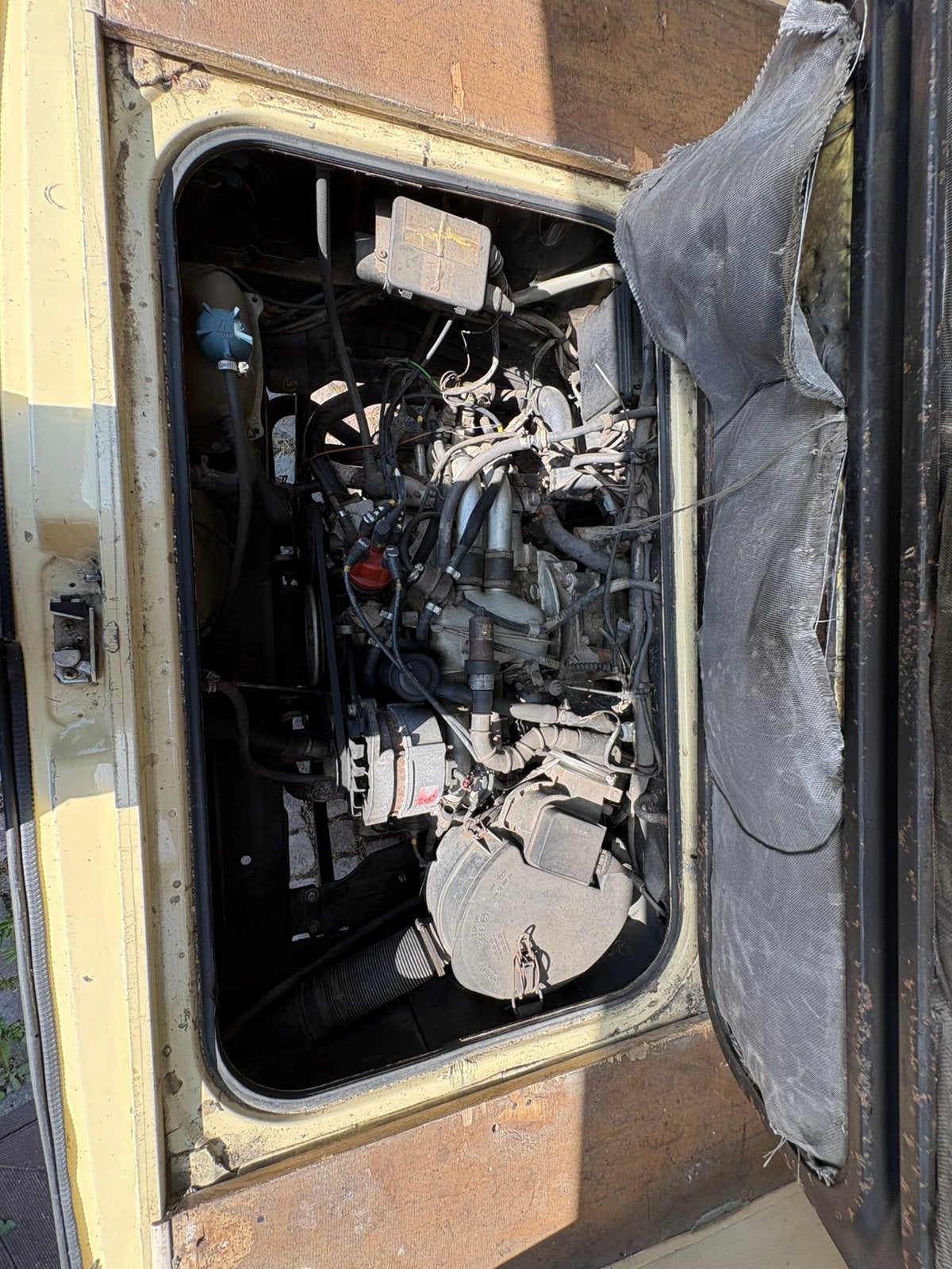 Volkswagen T3 - 2100WBX Ambulance 1986, foto 7