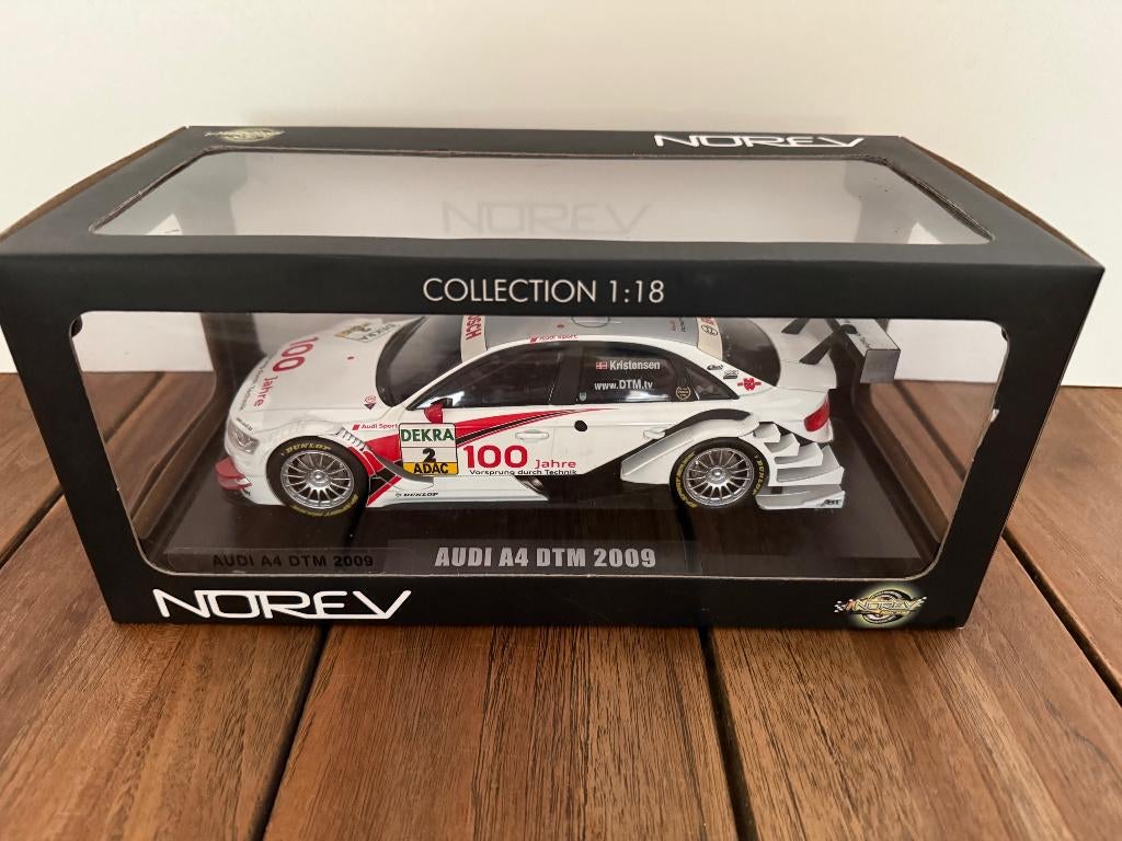 Norev Audi A4 DTM 2009 100 Jahre Vorsprung #2 Kristensen, Hobby en Vrije tijd, Ophalen of Verzenden, Zo goed als nieuw, Auto, Norev