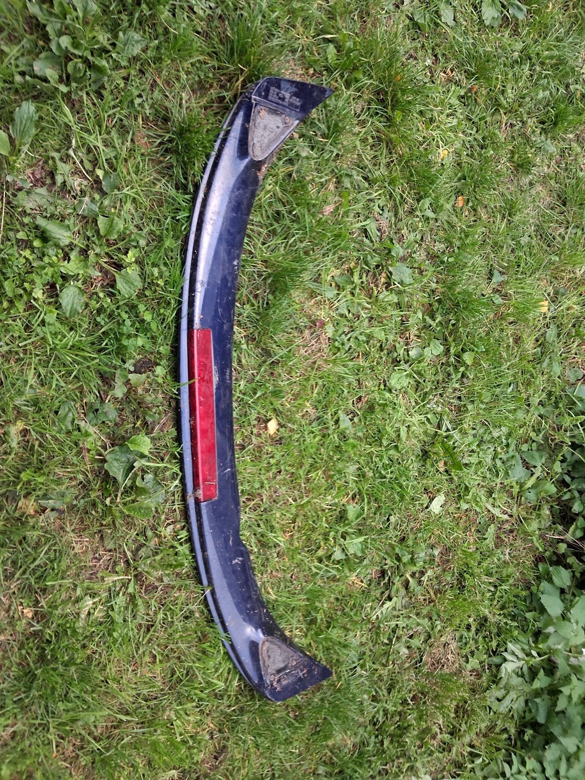 spoiler ford rs bj rond 1990, Enlèvement ou Envoi
