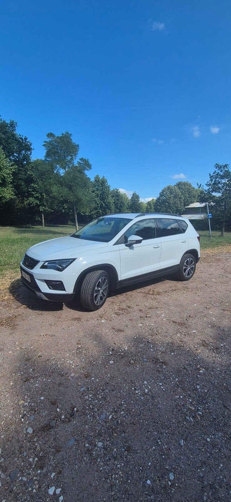 Seat ateca 1.0tsi style bj2019, Auto's, Seat, Particulier, Ateca, Benzine, SUV of Terreinwagen, 5 deurs, Handgeschakeld, Wit, Grijs