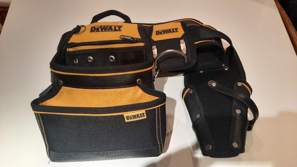 Ceinture à outils Dewalt, Enlèvement, Comme neuf