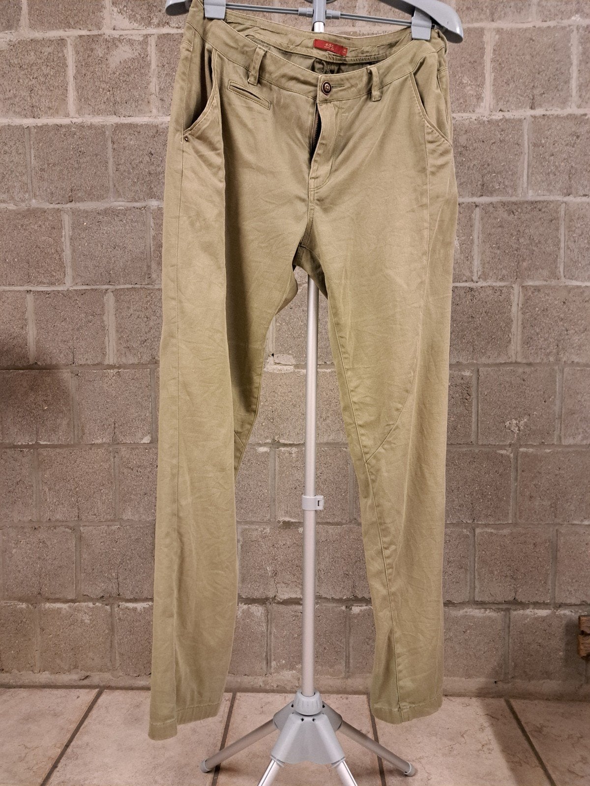 khaki chino EDC, Ophalen of Verzenden, Zo goed als nieuw, Maat 42/44 (L), Groen