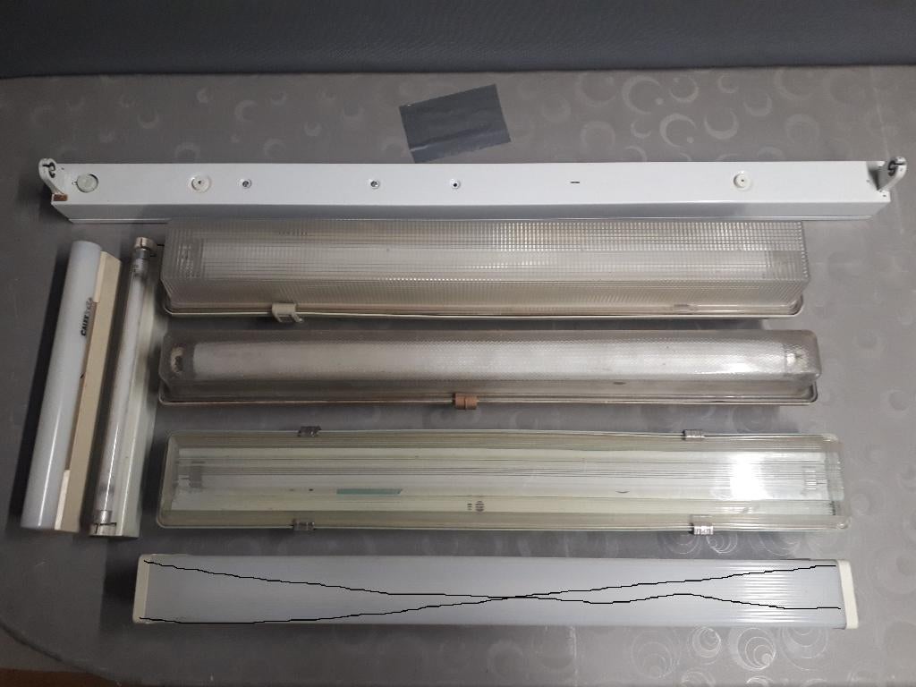 Lot korte TL-armaturen 29-59-90 cm, Huis en Inrichting, Ophalen of Verzenden, Gebruikt, Metaal