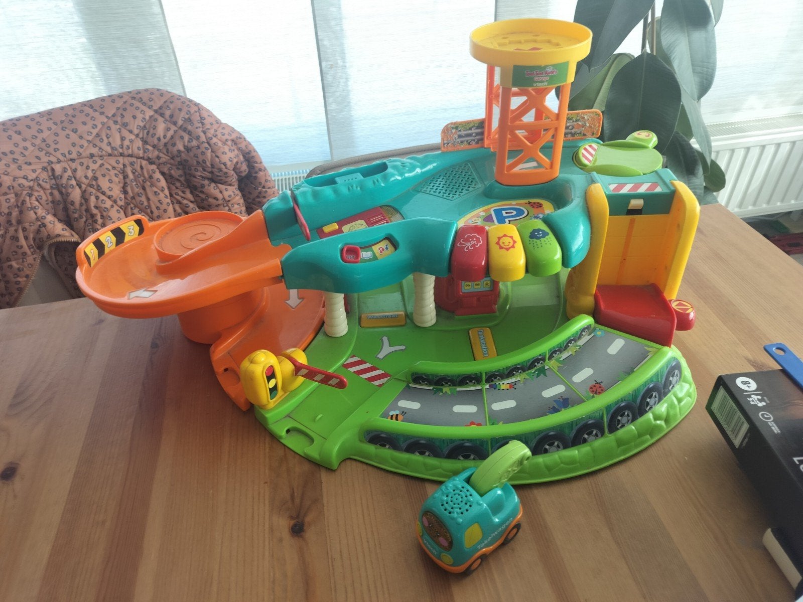 VTech Toet Toet Auto’s Garage – inclusief Tim Takelwagen!, Ophalen, Gebruikt, 2 tot 4 jaar