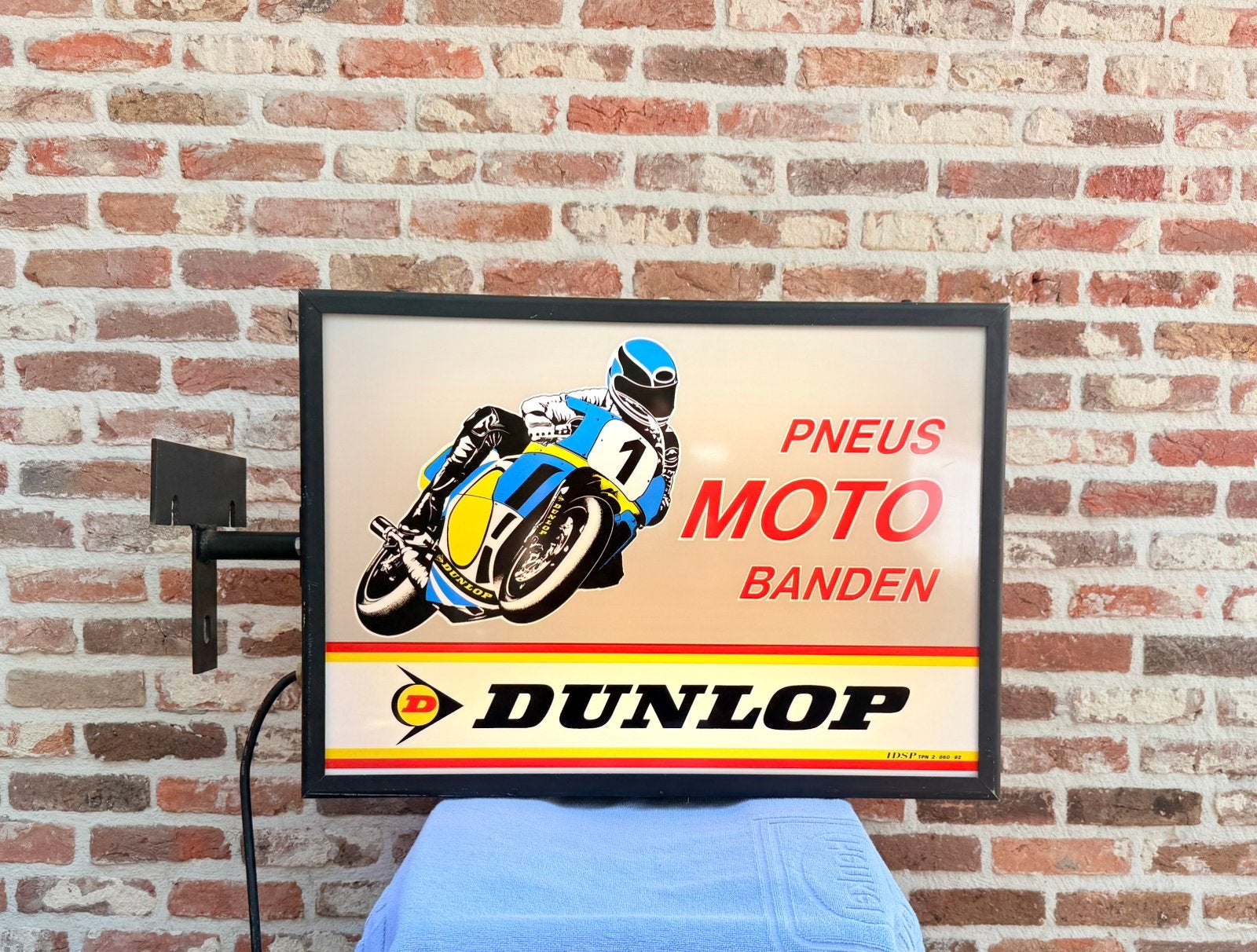 Ancienne boîte à lumière DUNLOP à double face avec moteurs, Collections, Enlèvement, Comme neuf, Table lumineuse ou lampe (néon)