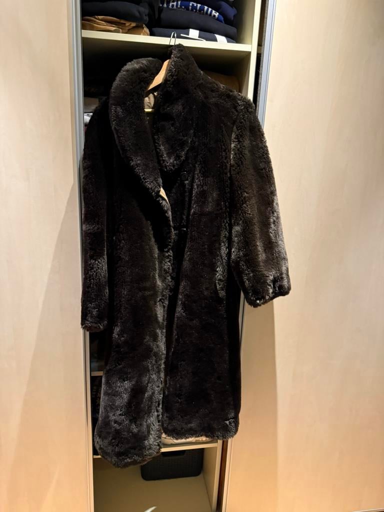 Faux fur  coat, Enlèvement, Comme neuf, Taille 42/44 (L), Brun