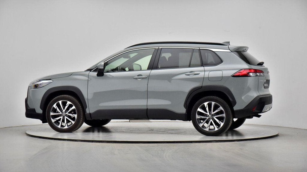 Toyota Corolla Cross 1.8 Hybrid Style | Navigatie | Achterui, Auto's, Stof, Gebruikt, 750 kg, 4 cilinders