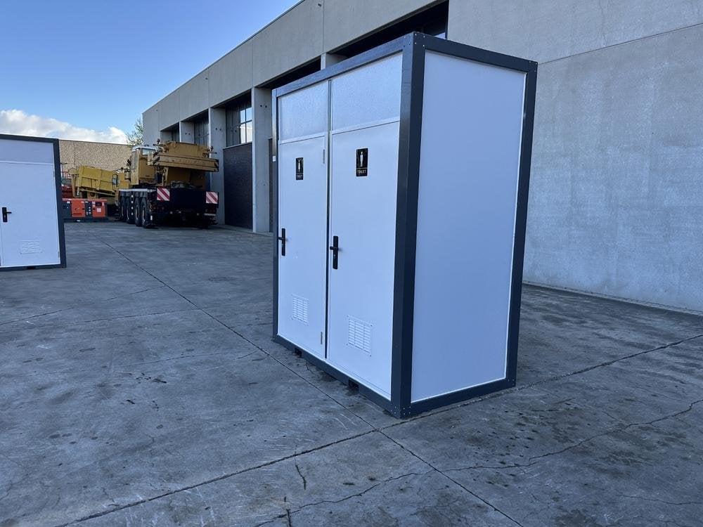 Dubbele WC-cabine