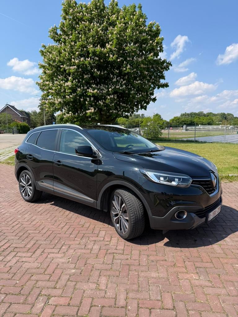 Renault Kadjar 1.6 Tce Bose Edition, Autos, Renault, Kadjar, Euro 6, Boîte manuelle, Noir