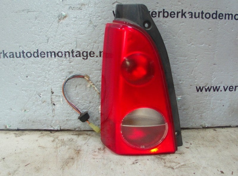 FEU ARRIÈRE GAUCHE Opel Agila (A) (01-2000/12-2007), Autos : Pièces & Accessoires, Opel, Opel Automobile GmbH, Utilisé, Kontakt-opel@opel.com