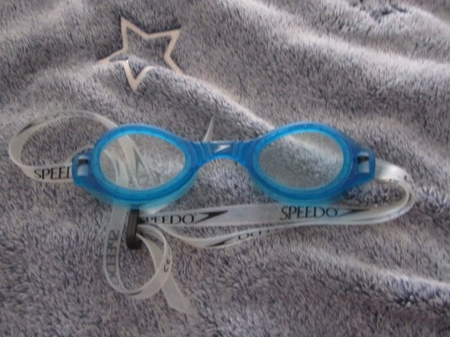zwembril - Speedo - duikbril - blauw, Sports nautiques & Bateaux, Enlèvement ou Envoi, Utilisé, Lunettes de plongée ou Tuba