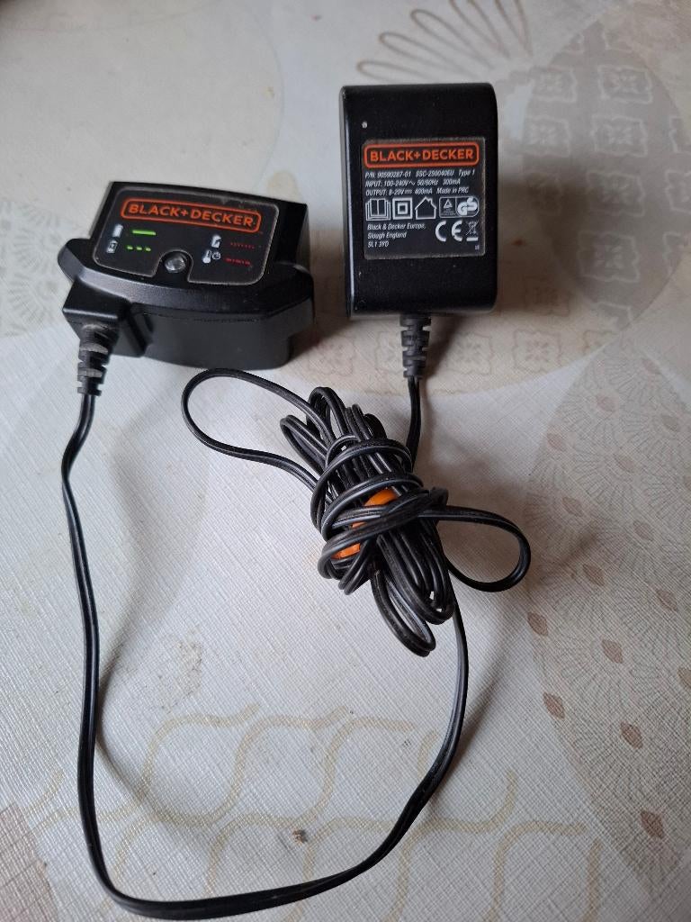 Acculader black & Decker, Ophalen of Verzenden, Gebruikt, Overige typen