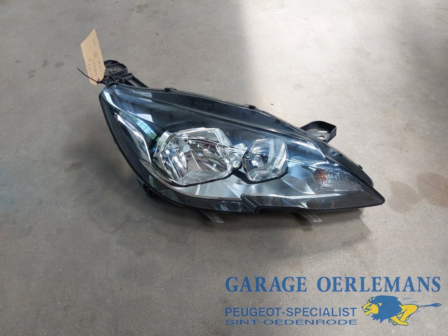 koplamp rechts peugeot 308 t9, 9677522980, Auto-onderdelen, Gebruikt, -, -, ARN erkend