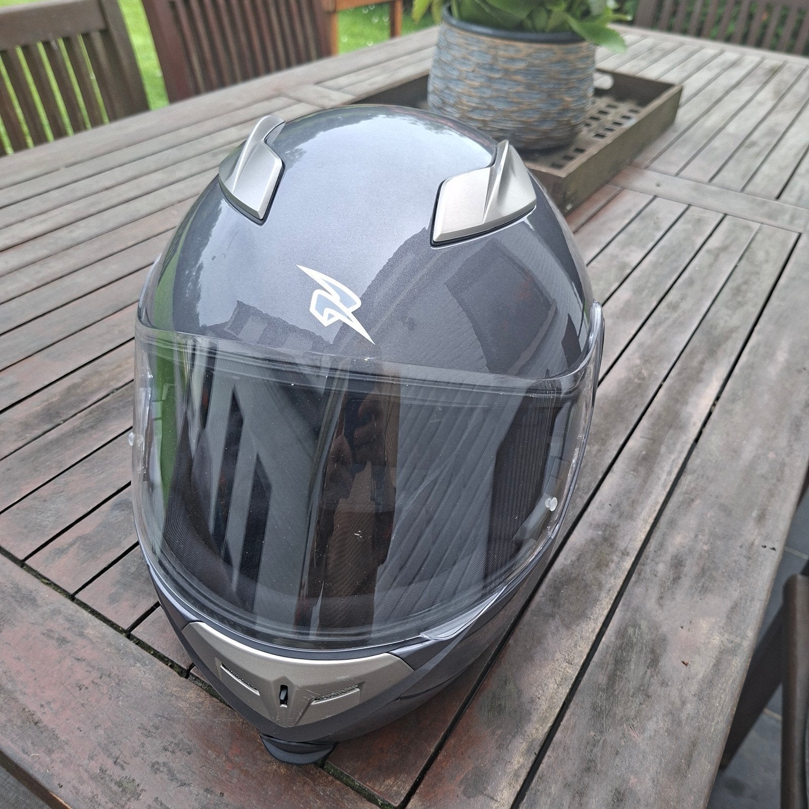 Casque scooter a vendre gris metallise, Enlèvement
