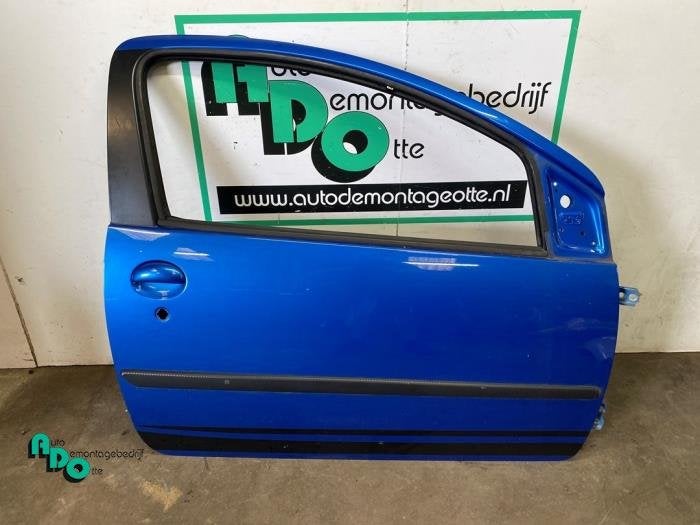 Portière 2portes droite d'un Peugeot 107 (107 05-) (ELX), -, 3 mois de garantie, Utilisé, Porte