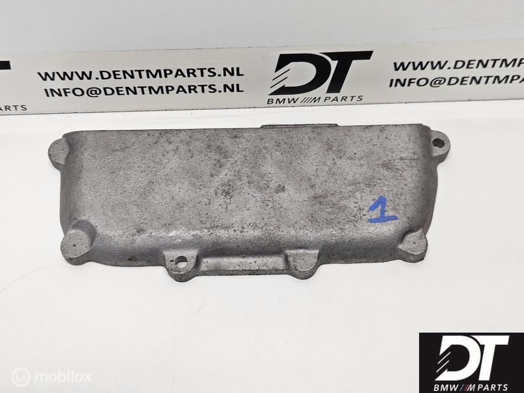Deksel kop BMW E30 E28 E34 E24 S14 M88/3 S38 11121306734, Nieuw, Ophalen of Verzenden, BMW, BMW