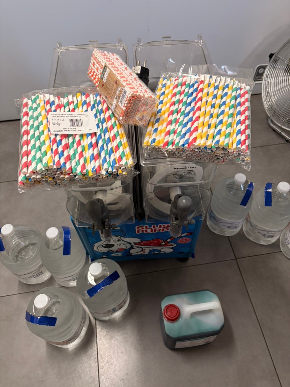 schoon Slush Machine 2x (12L) met alle nodige materialen, Ophalen, Zo goed als nieuw