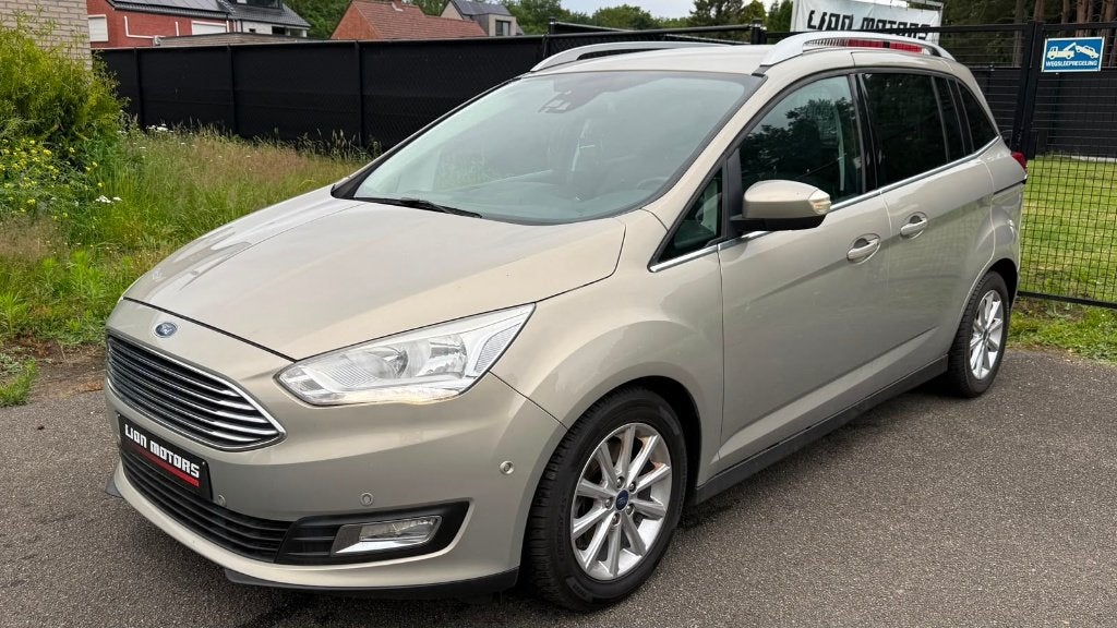 Ford Grand C Max 1.0 i | Titanium | Navi - Cruise Controle |, Auto's, Voorwielaandrijving, Dealer onderhouden, Stof, Bluetooth