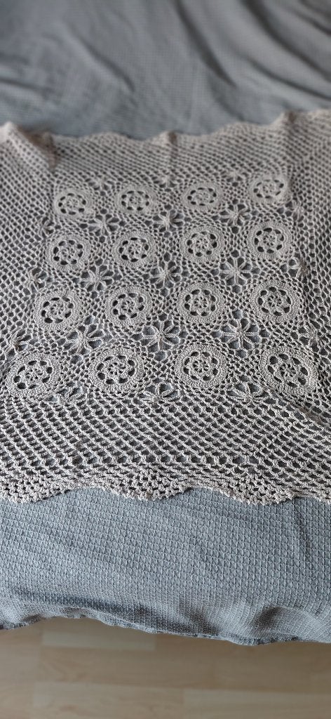 4 tafelkleedjes van 80 cm op 80 cm elk groot, Tafelkleed, Ophalen of Verzenden, Zo goed als nieuw, Vierkant