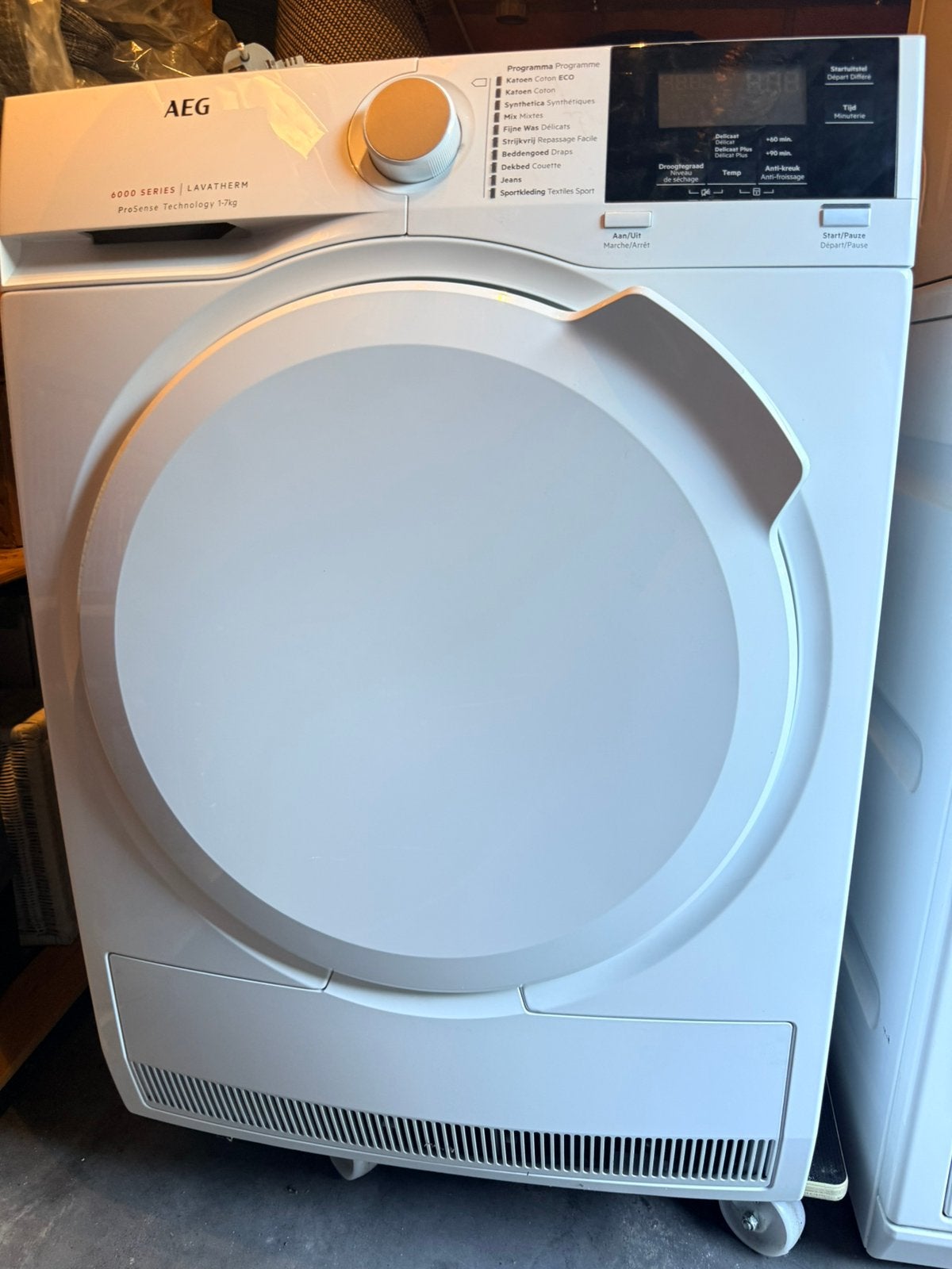 AEG Lavatherm 6000 – 7 kg – ProSense – condensatiedroogkast, Ophalen, 6 tot 8 kg, Gebruikt, Minder dan 85 cm