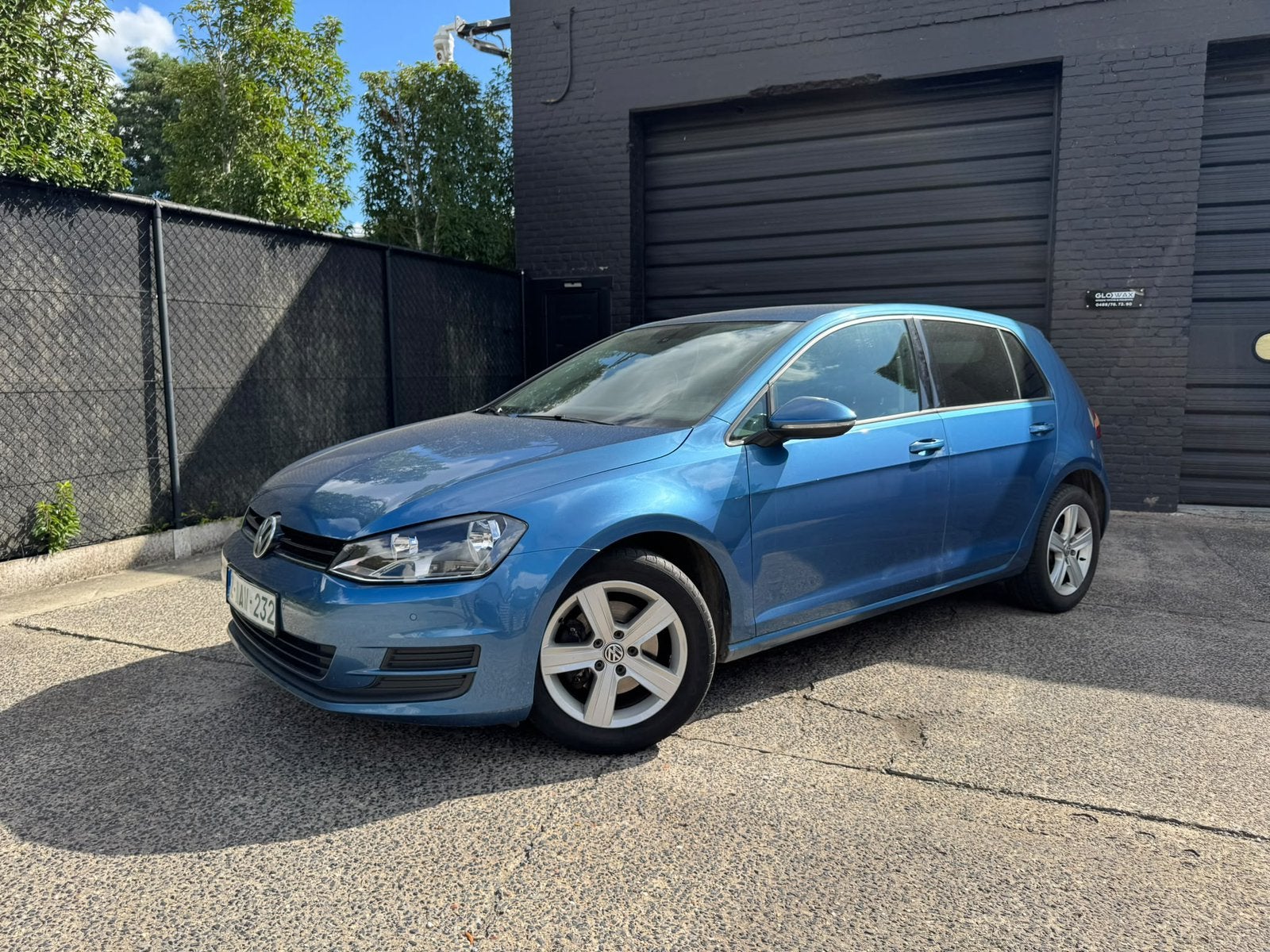 VOLKSWAGEN GOLF 7 1.2 TSI CARPLAY PARKEERSENSOREN GEKEURD, Auto's, Euro 5, Blauw, Bedrijf, Handgeschakeld