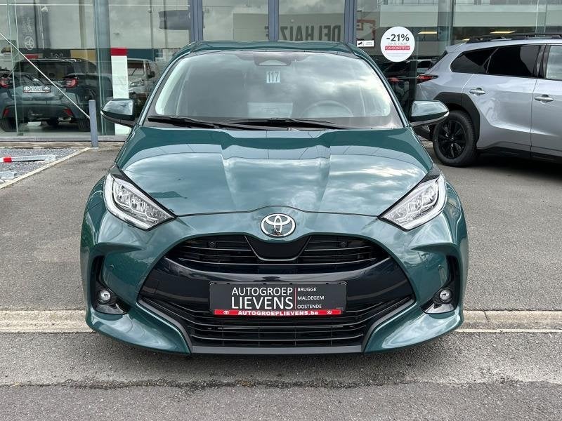 Toyota Yaris 1.5HYB ICONIC + HI-TECH PACK, Achat, Euro 6, Noir, 5 portes