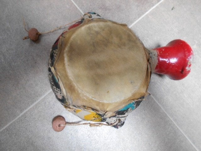 Joli tambour à main, Antiquités & Art, Enlèvement ou Envoi