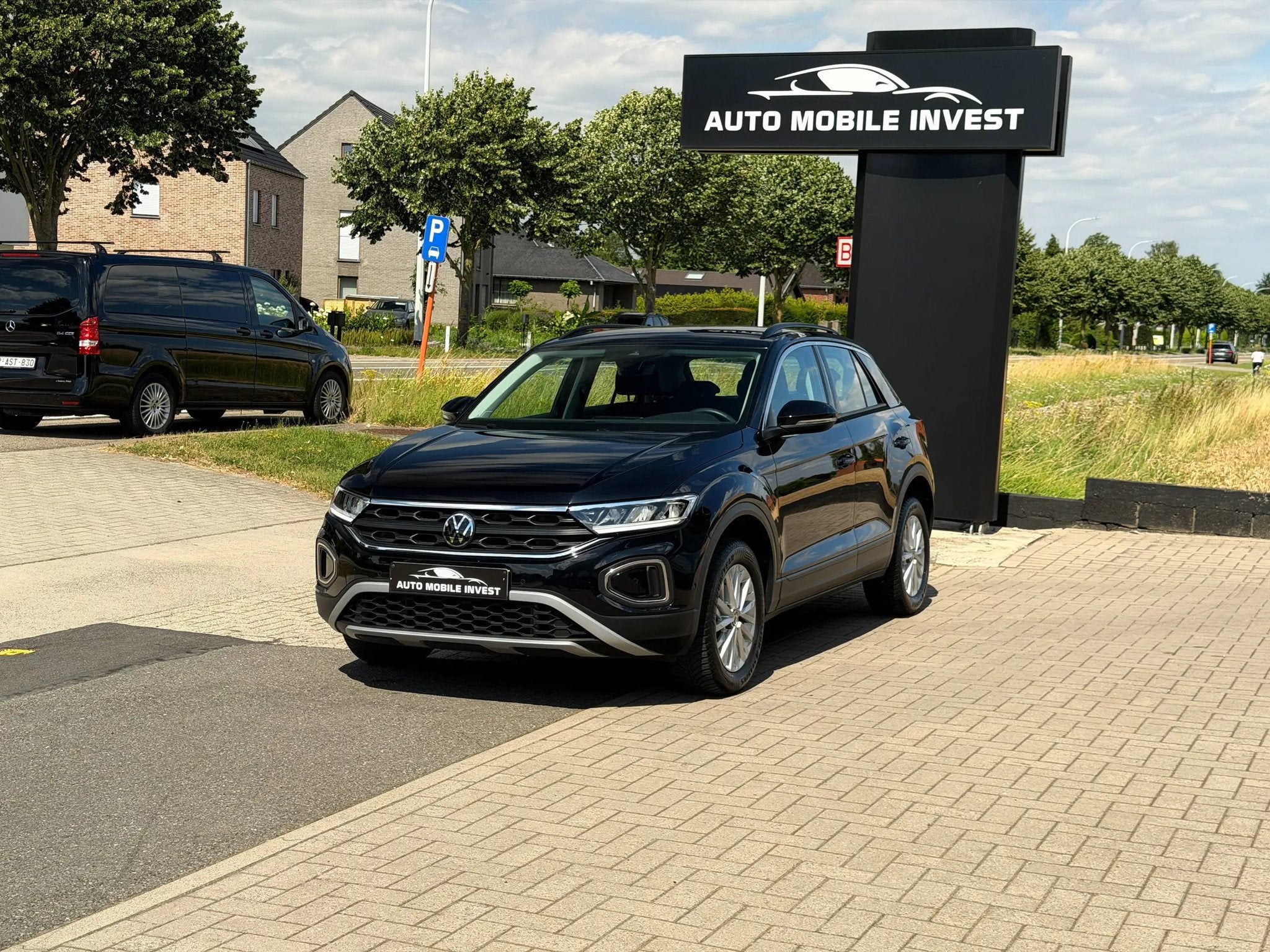 Volkswagen T-Roc T-Roc 1.5 TSI Business 0483/47.20.60, Autos, 1345 kg, Achat, Entreprise, Noir