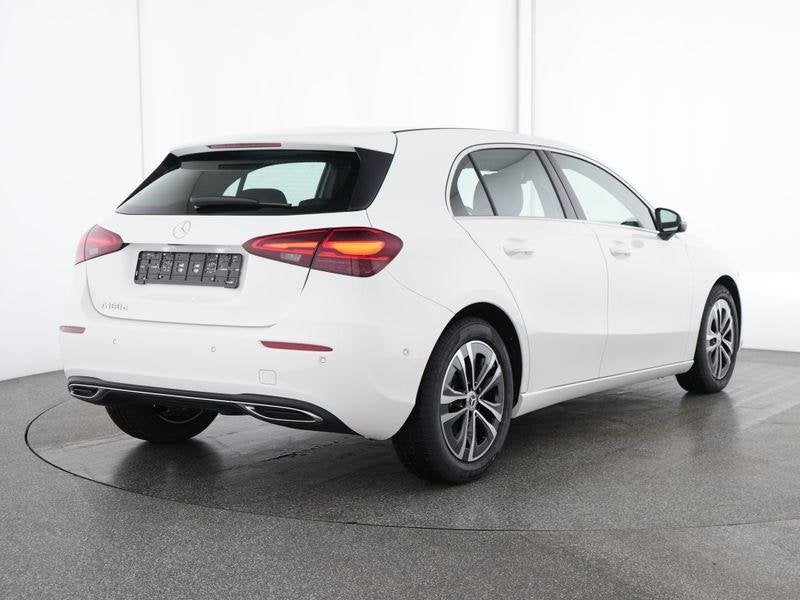 Mercedes-Benz A-Klasse 180 D Hatchback Luxury Line | Verwarm, Autos, https://public.car-pass.be/vhr/35fb8aaa-58ef-49aa-b25e-ad2e23f4de88