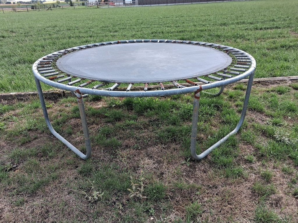 trampoline, Enfants & Bébés, Jouets | Extérieur | Trampolines, Enlèvement, Utilisé