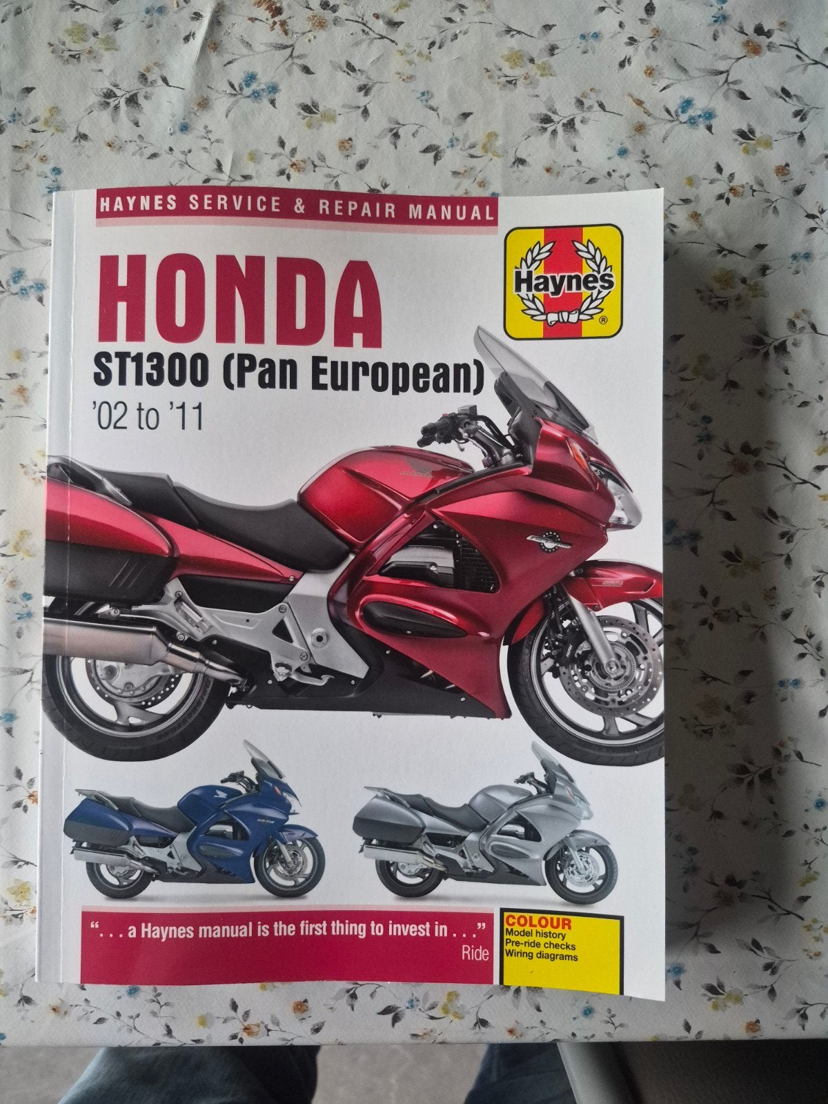 honda pan 1300 nieuwe  reparatie boek, Ophalen of Verzenden, Nieuw